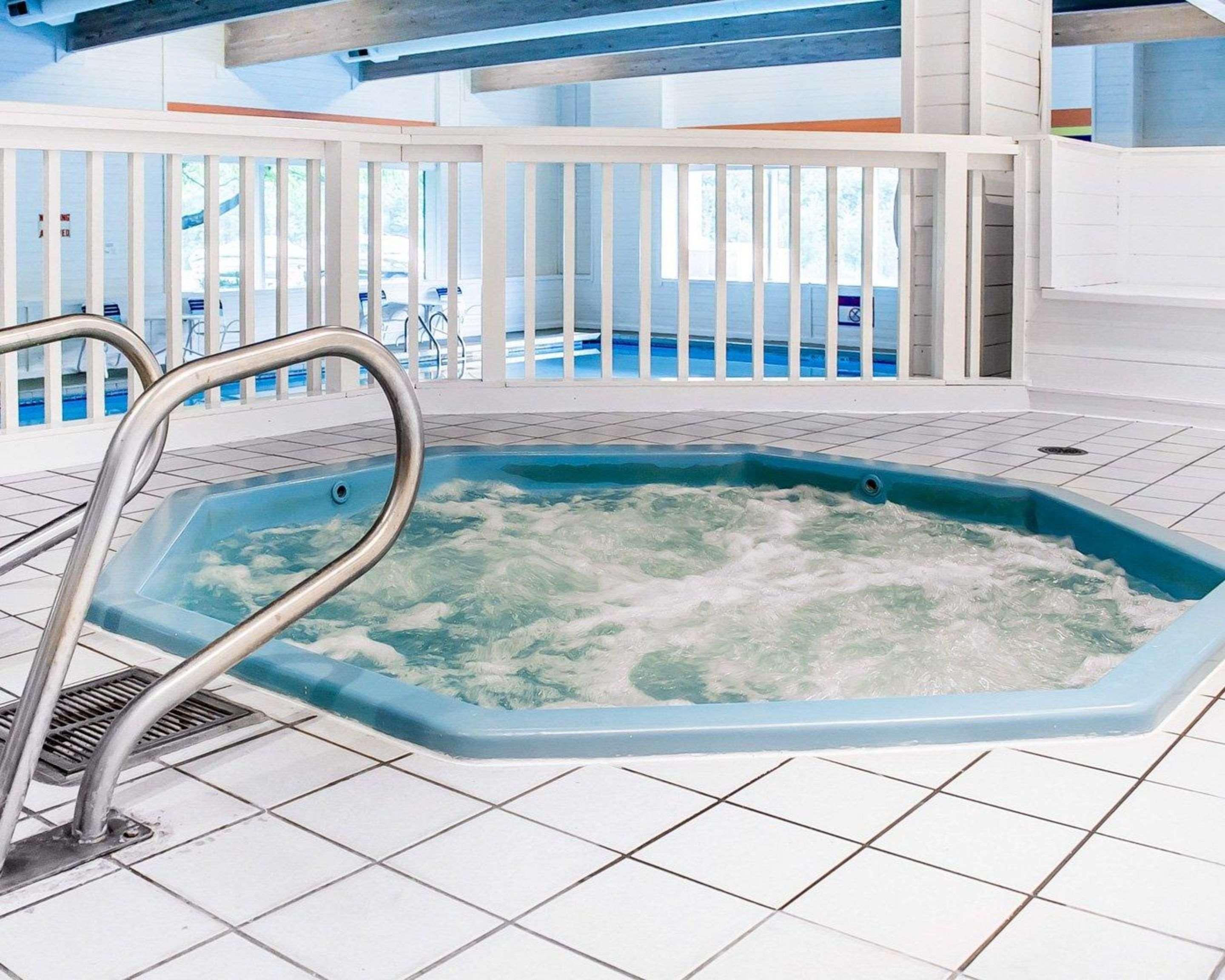 Quality Inn Rhinelander Dış mekan fotoğraf
