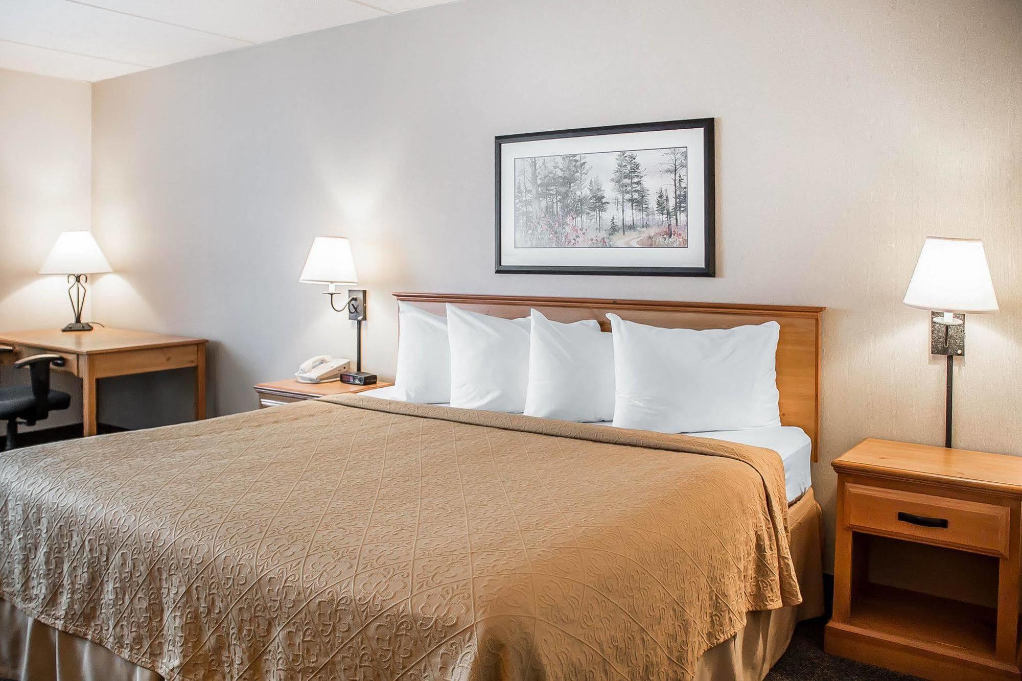 Quality Inn Rhinelander Dış mekan fotoğraf
